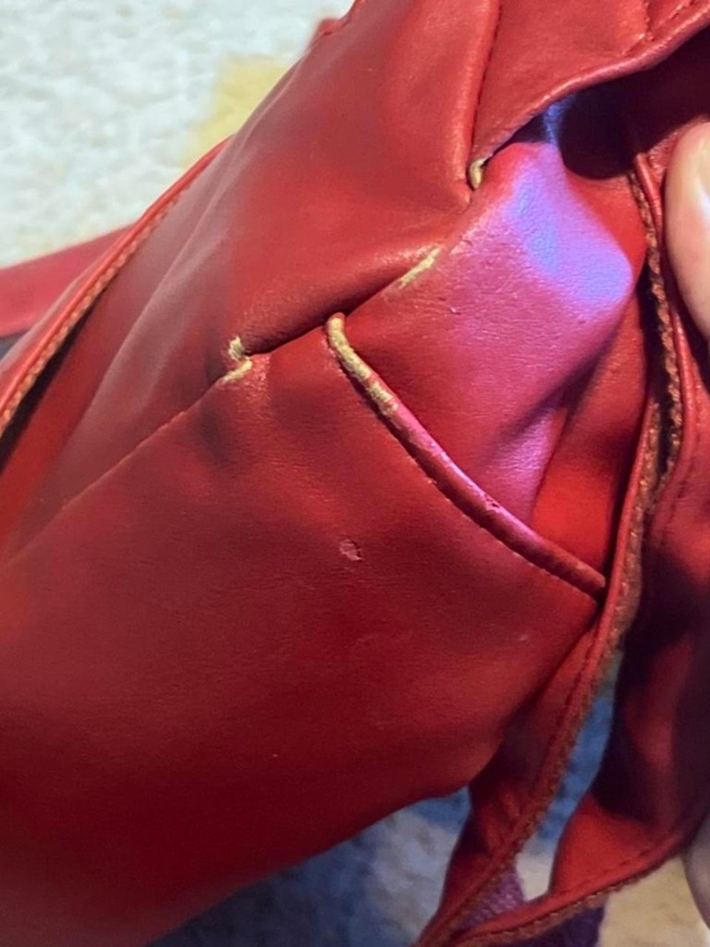 Red leather backpack - Picture 6 of 6
